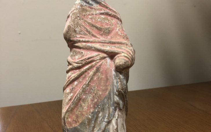 Image of the replica Tanagra Figurine