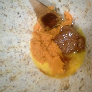 Mix all the wet ingredients, including the brown sugar.