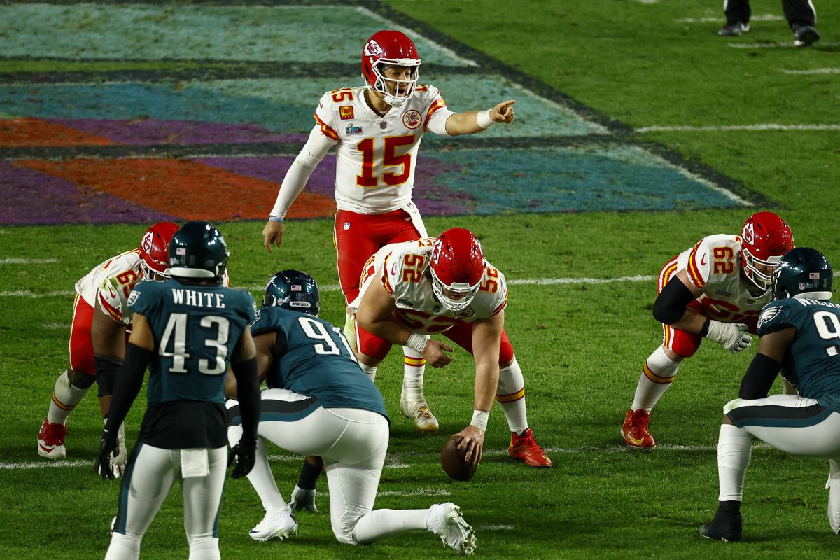 Super Bowl 2023: Patrick Mahomes comes up clutch, Chiefs come back to beat  the Eagles