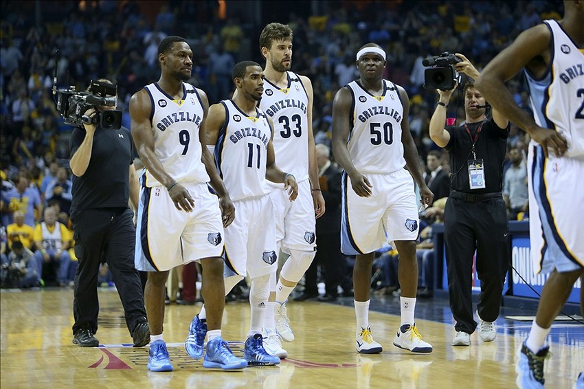 Why are the Memphis Grizzlies so effective? | JR 235